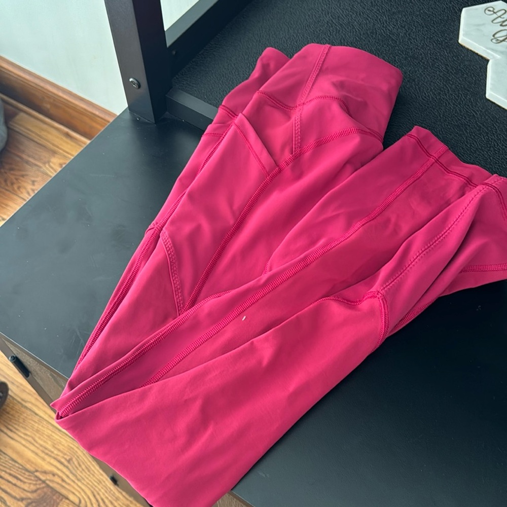 Lululemon- Excellent condition full length all the right places leggings